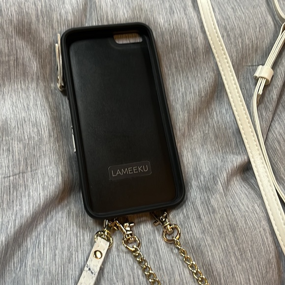 Lameeku iPhone 6/6s/7/8 case and wallet-wristlet or wallet-crossbody - Picture 3 of 14